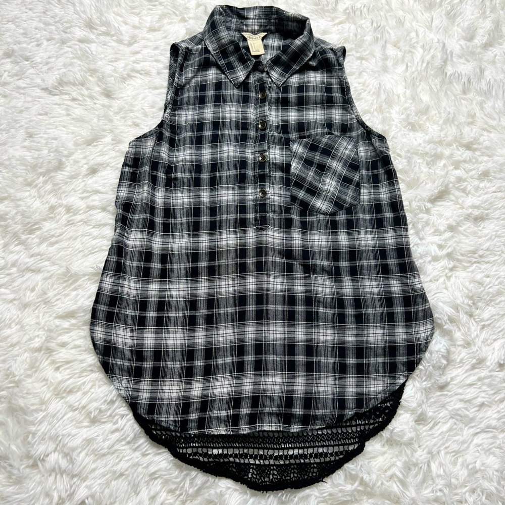 🍀Forever 21 Black & White Plaid Tank with Lace Back Size S